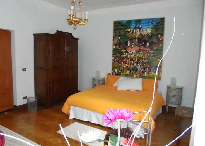 La Casa Di Caterina * 콜레키오